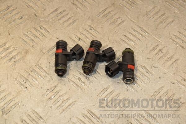 Форсунка бензин электрическая Skoda Fabia 1.2 12V 2007-2014 03E906031A 448238 euromotors.com.ua