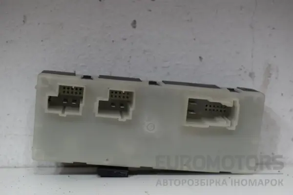 Блок керування задніми дверима BMW 3 2.0 Hybrid (G20/G21) 2019 61355A19DB2 it-17509 Дизель - 2