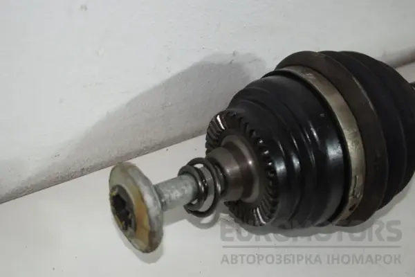 Лівий передній піввісь (привід) BMW 3 2.0 Hybrid (G20/G21) 2019 8682367 it-17572 Дизель - 4