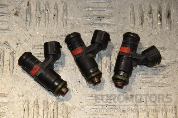 Форсунка бензин електрична VW Polo 1.2 12V 2001-2009 03E906031A 449627 euromotors.com.ua