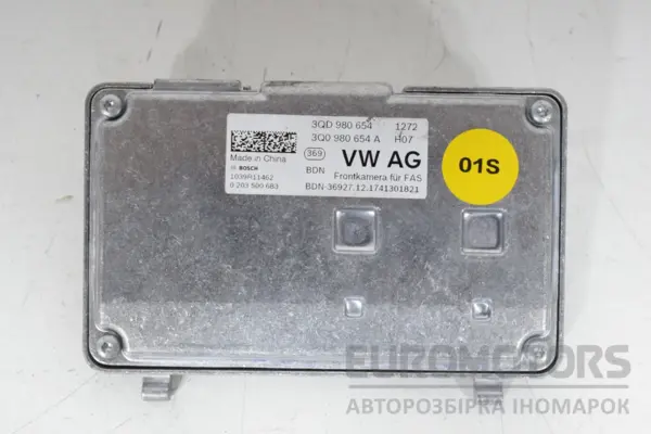 Передняя камера VW Tiguan 2.0 TDI 2016 3QD980654 it-17799 Дизель - 2