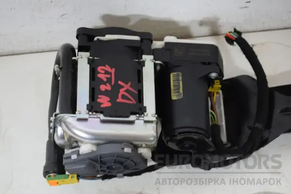 Передній правий ремінь безпеки Mercedes E-class 2.2 CDI (W212) 2009-2016 A2128609285 it-17883 Дизель - 2