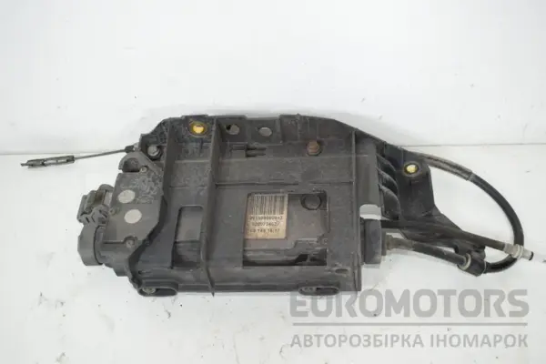 Ручной тормоз с электронным стояночным тормозом Renault Scenic 2.0 dCi (II) 2003-2009 8200734627 it-17892 Дизель euromotors.com.ua