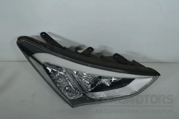 Правая ксеноновая фара Hyundai Santa FE 2.2 CRDI 2012 2W92RDM002 it-17912 Дизель - 2