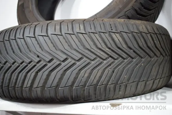 Шини R17 Seat Ibiza 1.6 LPG 2008-2017 Michelin CrossClimate 2 205/55/17 it-17996 Бензин - 8