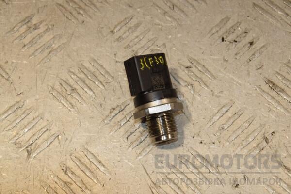 Датчик давления топлива в рейке BMW 3 2.0tdi (F30/F31) 2012-2019 0281006447 452916 euromotors.com.ua