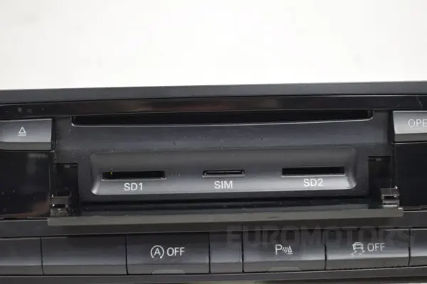 Мультимедійний блок керування радіо/CD/DVD/GPS Audi A4 2.0 TDI (B8) 2007-2015 8R1035670E it-18041 Дизель - 4