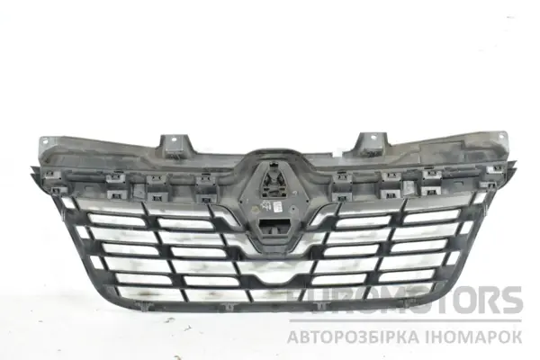 Решетка радиатора 14- Renault Master 2.3 dci 2010 623102803R it-18117 Дизель - 2