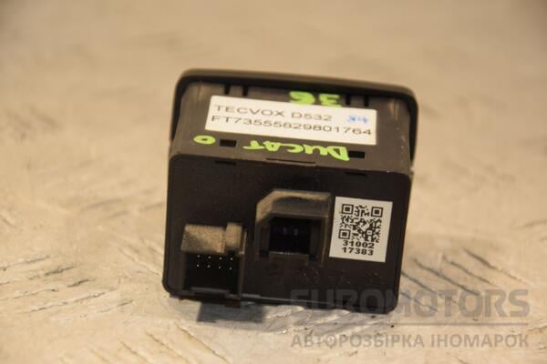 Разьем USB/AUX Citroen Jumper 2014 735558298 453341 - 2