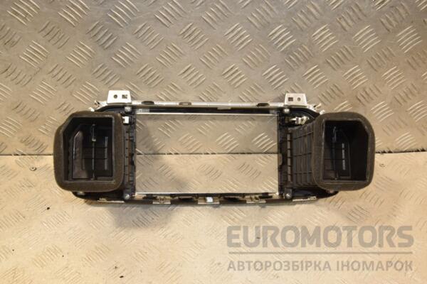 Дефлектор повітряний центральний (дефект) Kia Sportage 2015 97420F1AA0 453358 - 2
