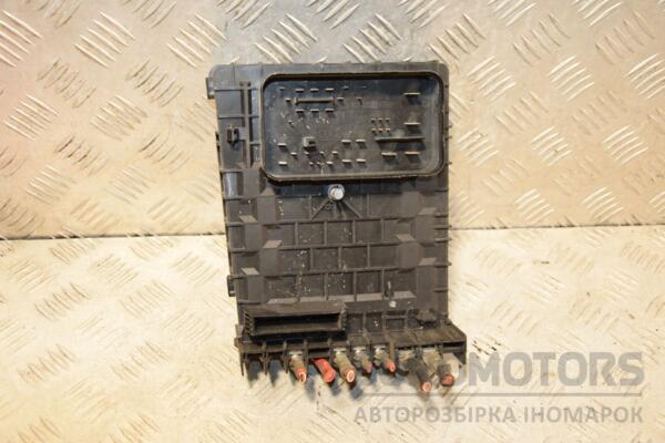 Блок запобіжників VW Golf (V) 2003-2008 1K0937125A 454136 - 2