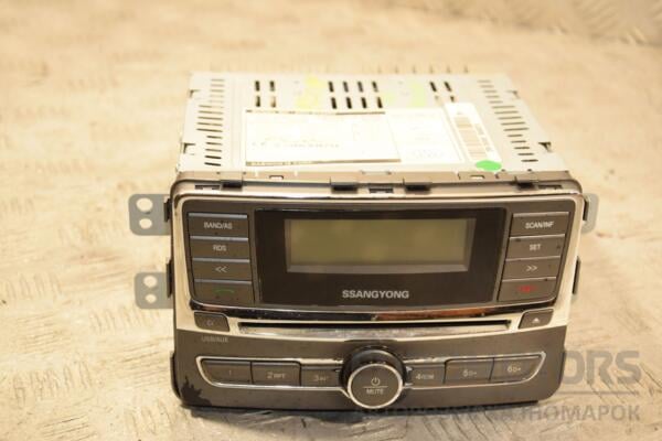 Магнитола штатная (дефект) SsangYong Rexton 2001-2006 8911008C10 454256 euromotors.com.ua