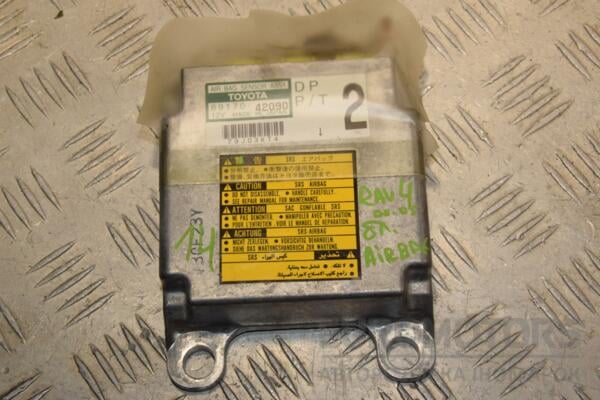 Блок управления Airbag Toyota Rav 4 2000-2005 8917042090 455697 euromotors.com.ua