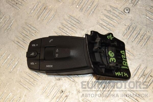 Підрульовий перемикач магнітоли Seat Ibiza 2008-2017 6J0959441A 455732 euromotors.com.ua