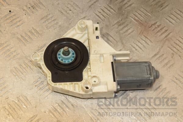 Моторчик стеклоподъемника передний правый Audi Q3 2012 8K0959802B 455997 - 2