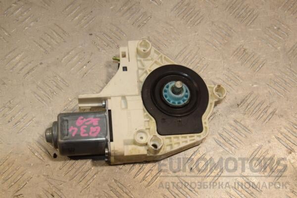 Моторчик склопідіймача задній лівий Audi Q3 2012 8K0959811A 455999 - 2