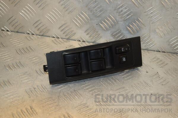 Блок управління склопідйомниками передній лівий Toyota Corolla Verso 2004-2009 848200F030 456125 euromotors.com.ua