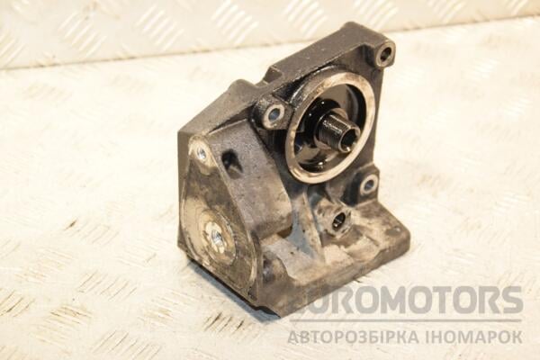 Кронштейн масляного фільтра Ford Connect 1.8tdci 2002-2013 4M5Q6B624BD 456498 euromotors.com.ua
