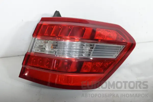 Правый задний фонарь Mercedes E-class 2.2 CRDI (W212) 2009-2016 A2128204064 it-18291 Дизель euromotors.com.ua