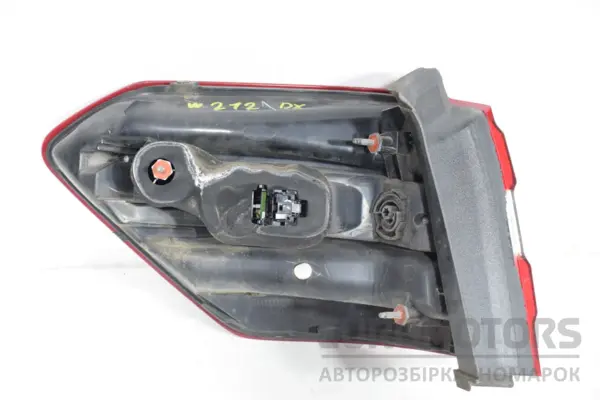 Правий задній ліхтар Mercedes E-class 2.2 CRDI (W212) 2009-2016 A2128204064 it-18291 Дизель - 2