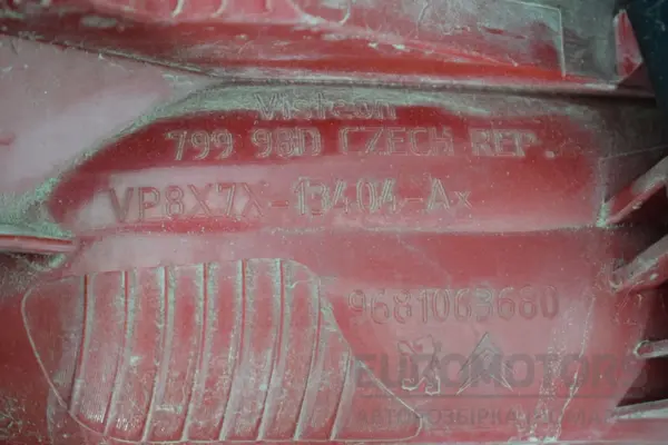 Правый задний фонарь Citroen C5 - 2001-2008 9681063680 it-18293 Дизель - 3