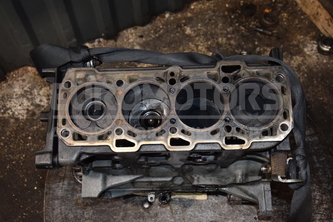 Придбати Блок двигуна в зборі Opel Zafira 1.9cdti (B) 2005-2011