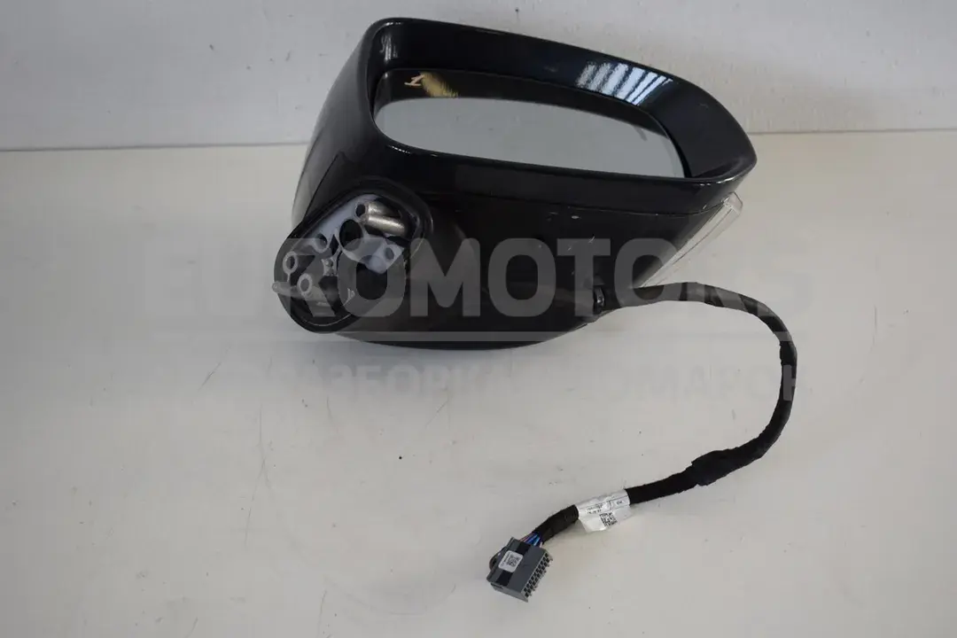 Придбати Праве дзеркало 15 PIN Volvo XC90 2.0 MildHybrid 2015